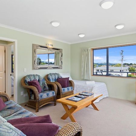 Boatshed Motel Apartments Mount Maunganui Exterior foto