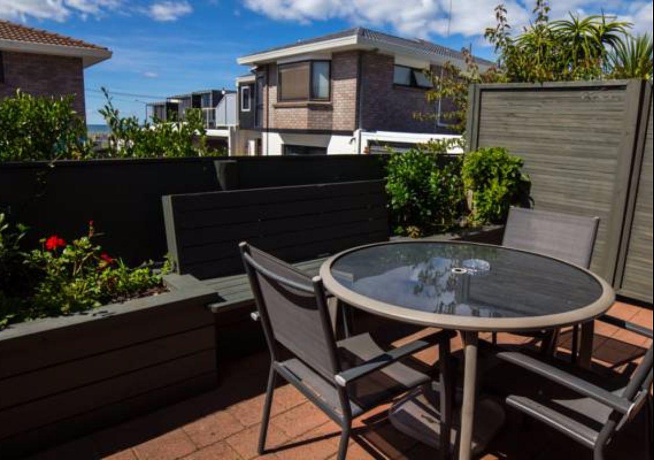 Boatshed Motel Apartments Mount Maunganui Exterior foto