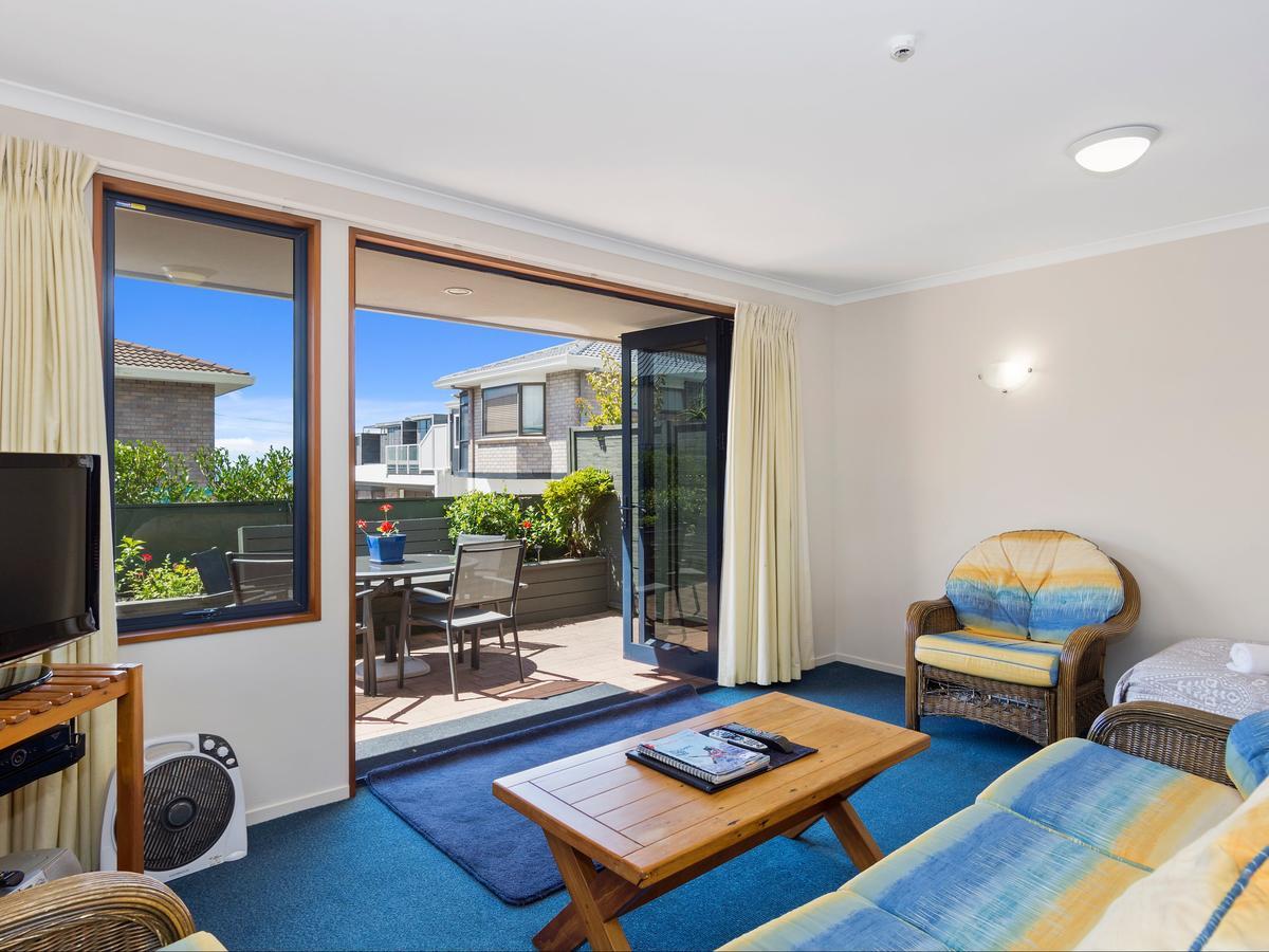 Boatshed Motel Apartments Mount Maunganui Exterior foto