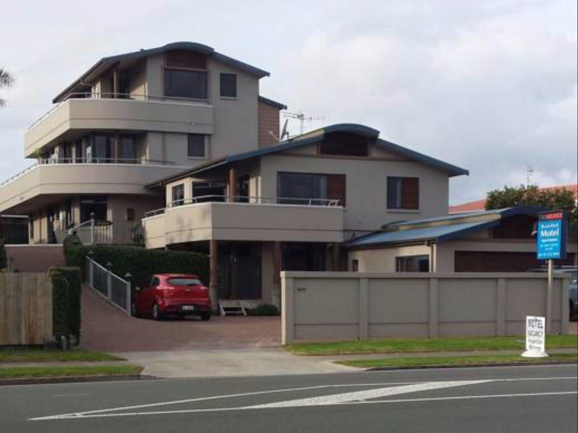 Boatshed Motel Apartments Mount Maunganui Exterior foto